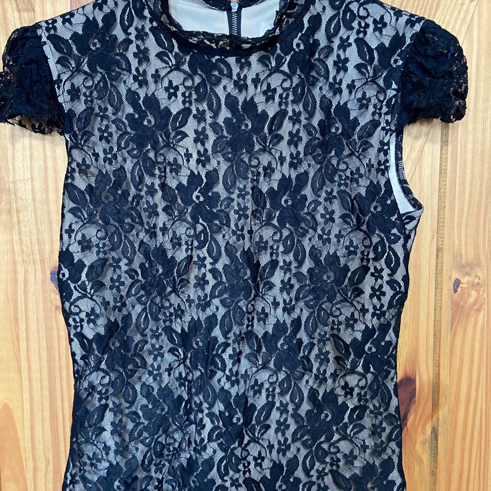Goth Laundry By Shelli Segal Black Lace Blouse Y2K style back zipper